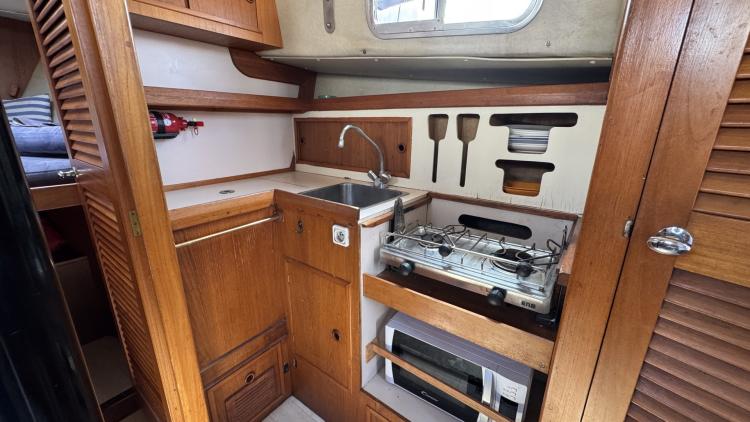 buck-fisher-31-my-bateau-port-carmague-11-685abc3b6cf9d605444695.jpg