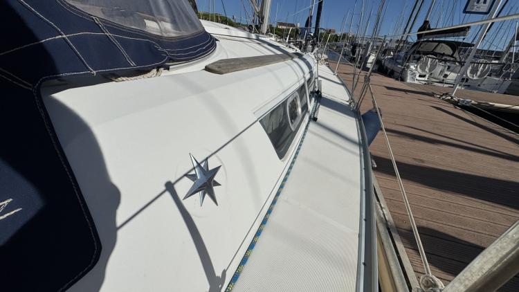 jeanneau-sun-odyssey-32-i-my-bateau-port-camargue-19-68b6e2cac1b42427956557.jpg