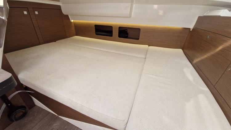 jeanneau-cap-camarat-9-0-wa-my-bateau-marseille-89-68d25b056f1a6497501327.jpg