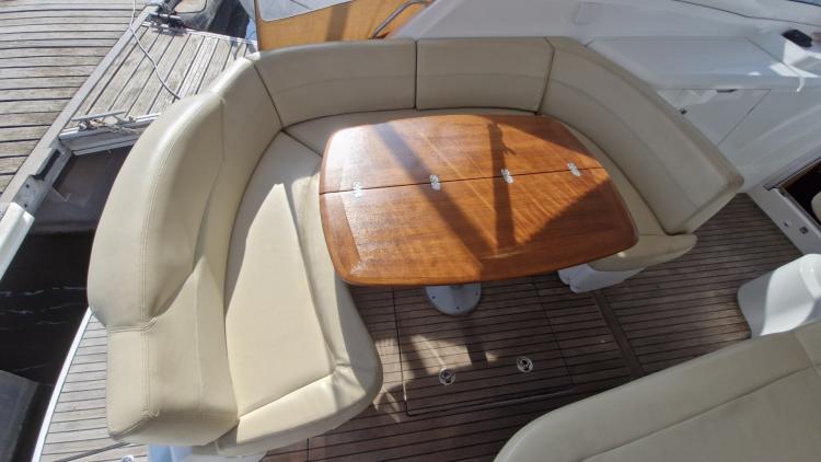 beneteau-monte-carlo-32-my-bateau-marseille-58-68f35c21167ad916373543.jpg