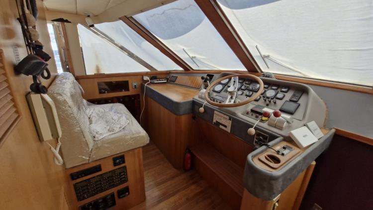 tarquin-marine-595-my-bateau-marseille-58-687c9c8c8b969027767694.jpg