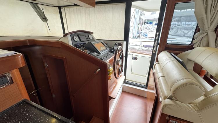beneteau-swift-trawler-44-mybateau-42-67f8c82966133163495995.jpg