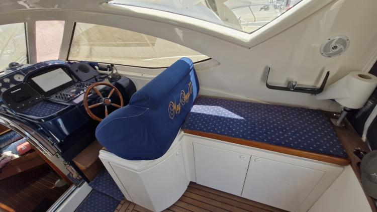 cayman-43-open-wa-my-bateau-marseille-41-6888eb612b8fe314337803.jpg