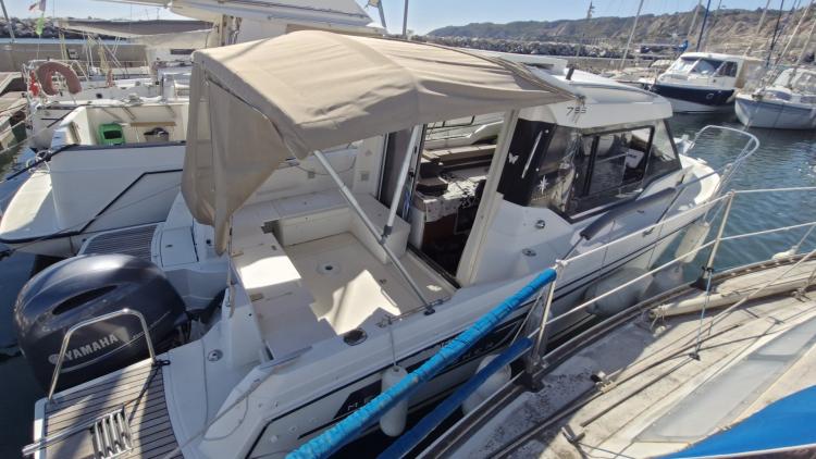 jeanneau-merry-fisher-795-avec-place-my-bateau-marseille-85-68c08003427a8378804997.jpg