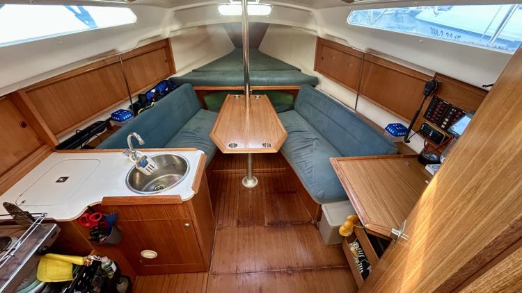 jeanneau-sun-odyssey-28-1-692580e8a3355553934886.jpg