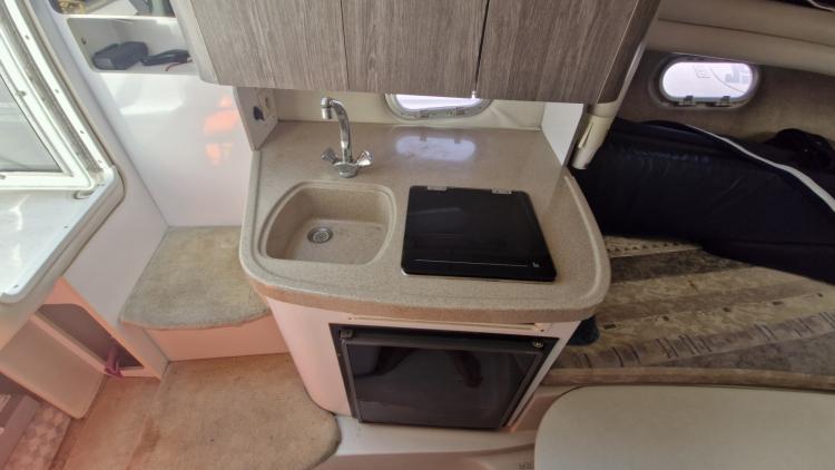 fourwinns-248-vista-my-bateau-marseille-7-686c06fb81d1e189302747.jpg