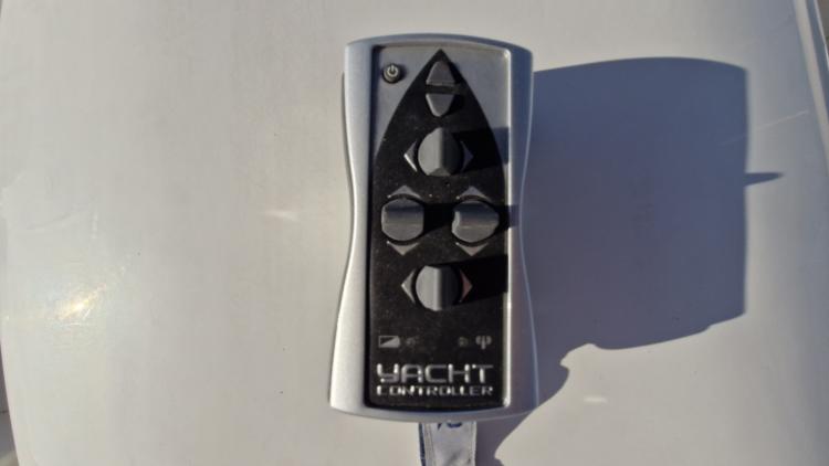 fairline-phantom-40-my-bateau-bandol-10-68ee8b9fd79c6144239762.jpg