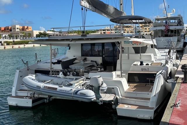 Fountaine pajot elba