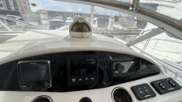 img-1998-my-bateau-67f68a9dcac9b664808308.jpg
