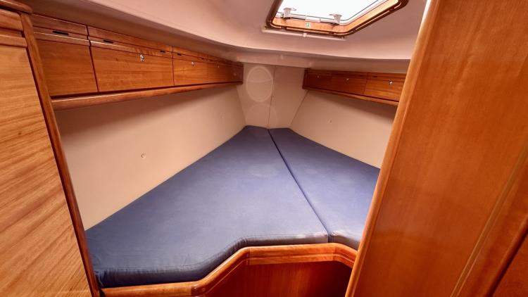 bavaria-37-cruiser-9-684fd0d8b28f3254923715.jpg