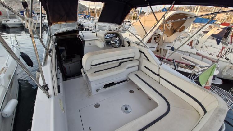 four-winns-238-my-bateau-marseille-68-69204807b562f702928875.jpg