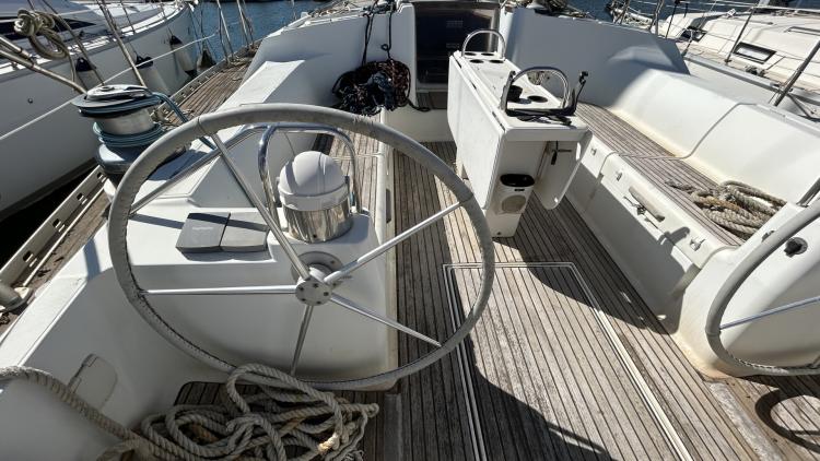 cockpit-16-685d52134ecde081084925.jpg