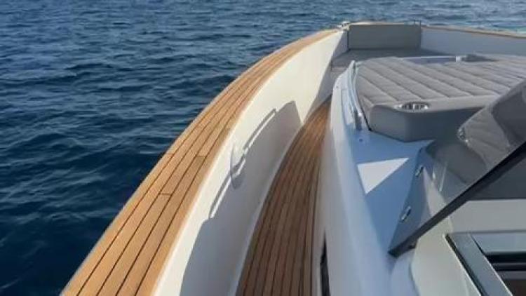 pardo-43-my-bateau-23-687904d88534c944919653.jpg