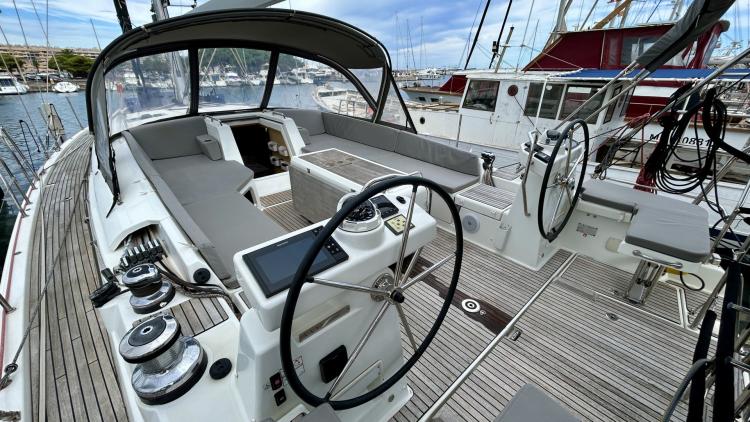 jeanneau-54-86-68c28156bc615557206379.jpg