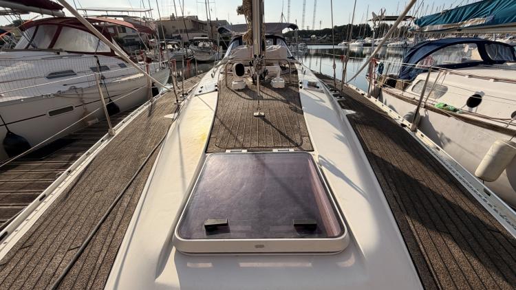 bavaria-44-my-bateau-cap-d-agde-6-68f0a0b17a13e001162500.jpg