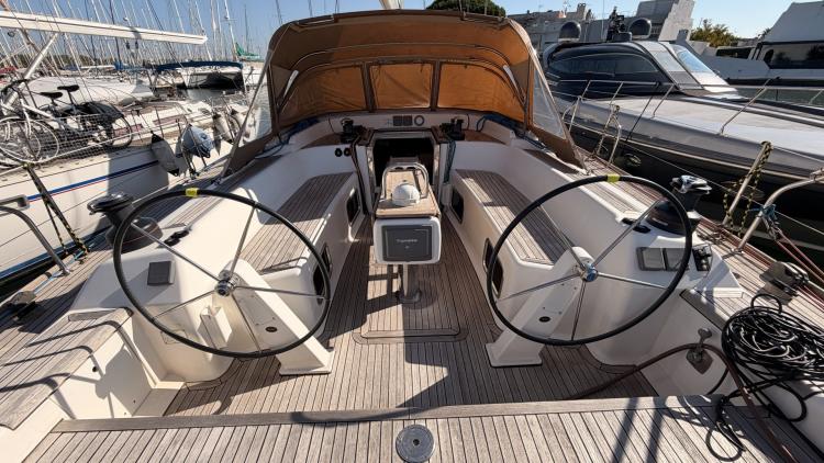 dufour-525-grand-large-my-bateau-port-camargue-54-68f738093aee2037112079.jpg