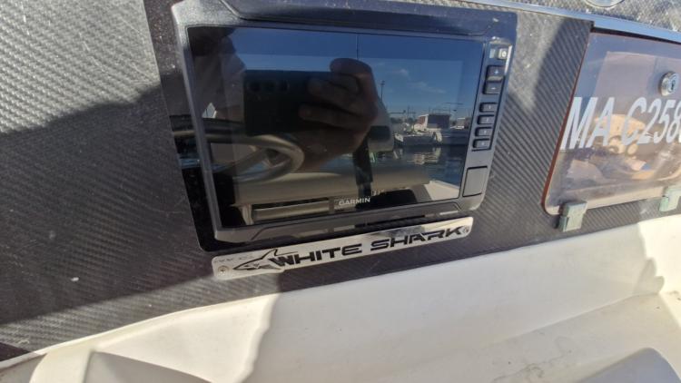 white-shark-205-my-bateau-marseille-26-68e93814adb6b065933703.jpg